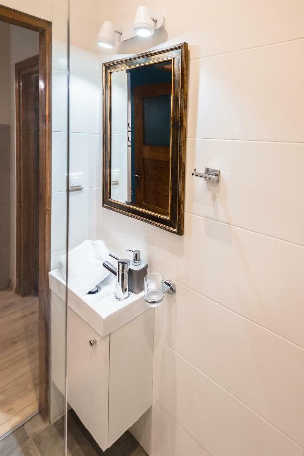 Apartament Przy Walach Chrobrego Szczecin Exteriör bild