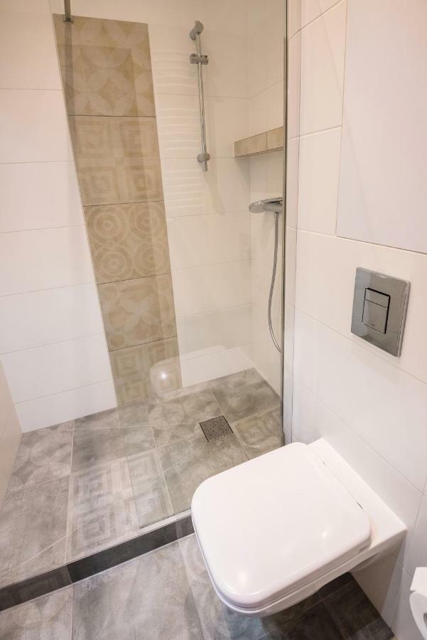 Apartament Przy Walach Chrobrego Szczecin Exteriör bild