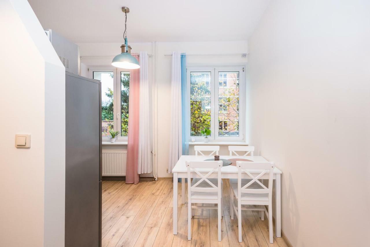 Apartament Przy Walach Chrobrego Szczecin Exteriör bild