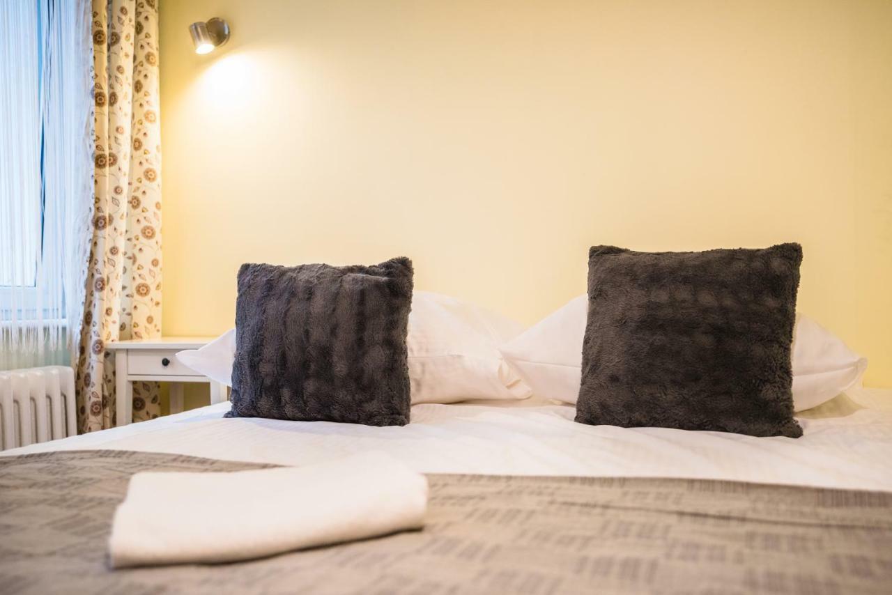 Apartament Przy Walach Chrobrego Szczecin Exteriör bild