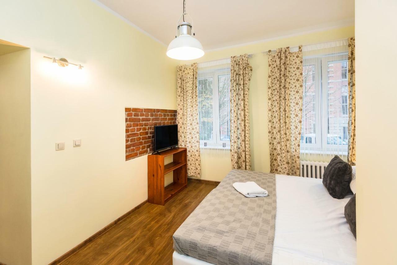 Apartament Przy Walach Chrobrego Szczecin Exteriör bild