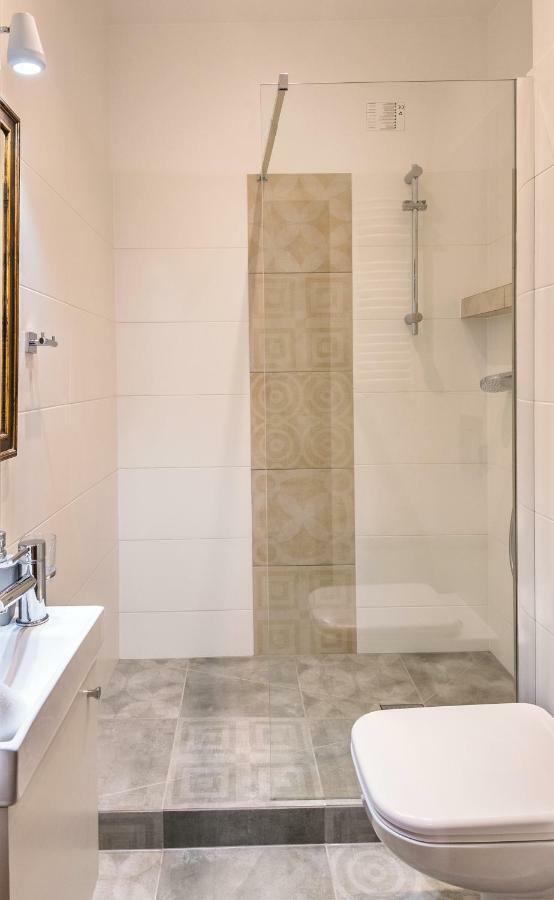 Apartament Przy Walach Chrobrego Szczecin Exteriör bild