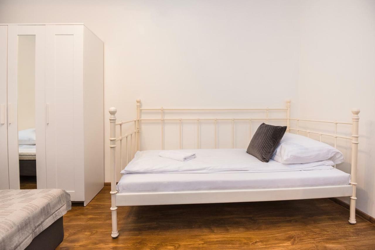 Apartament Przy Walach Chrobrego Szczecin Exteriör bild